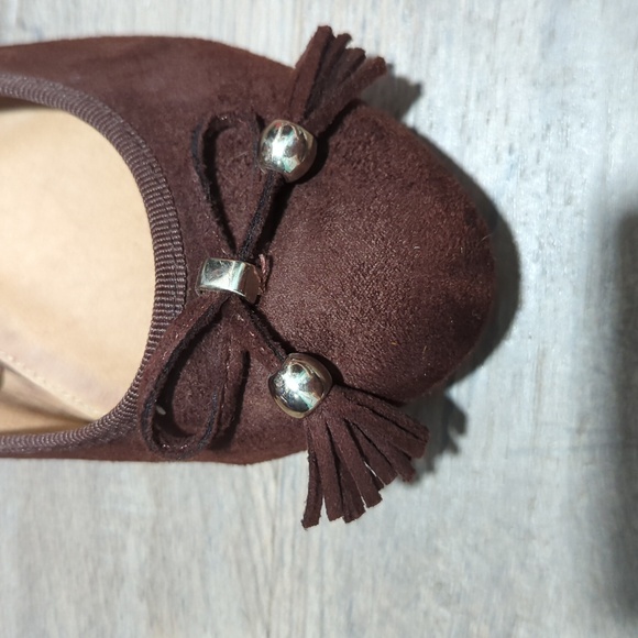 Charming Charlie Brown Dress Flats, Size 7 - Picture 4 of 4